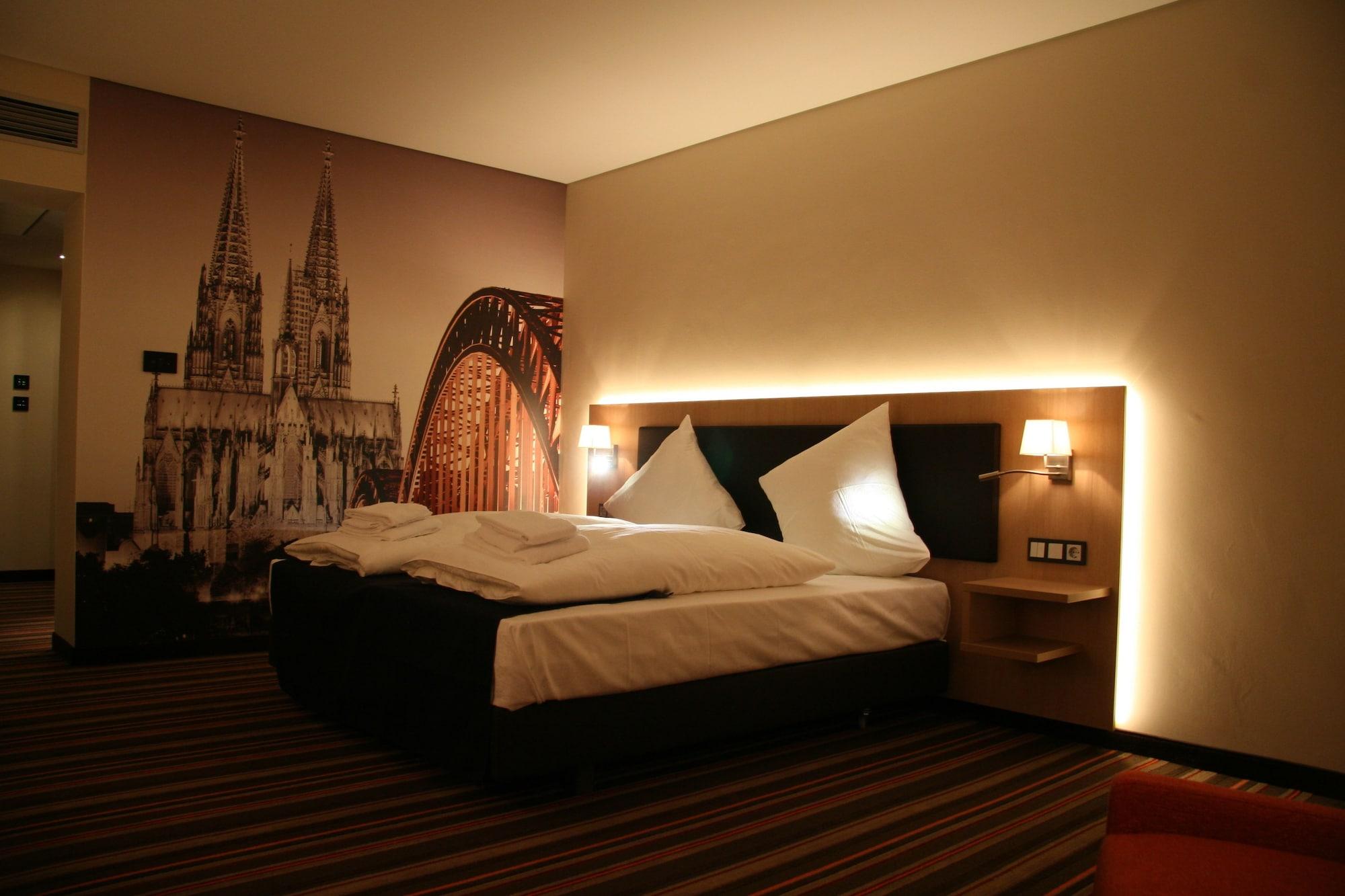Hotel Fortune Colonia Esterno foto