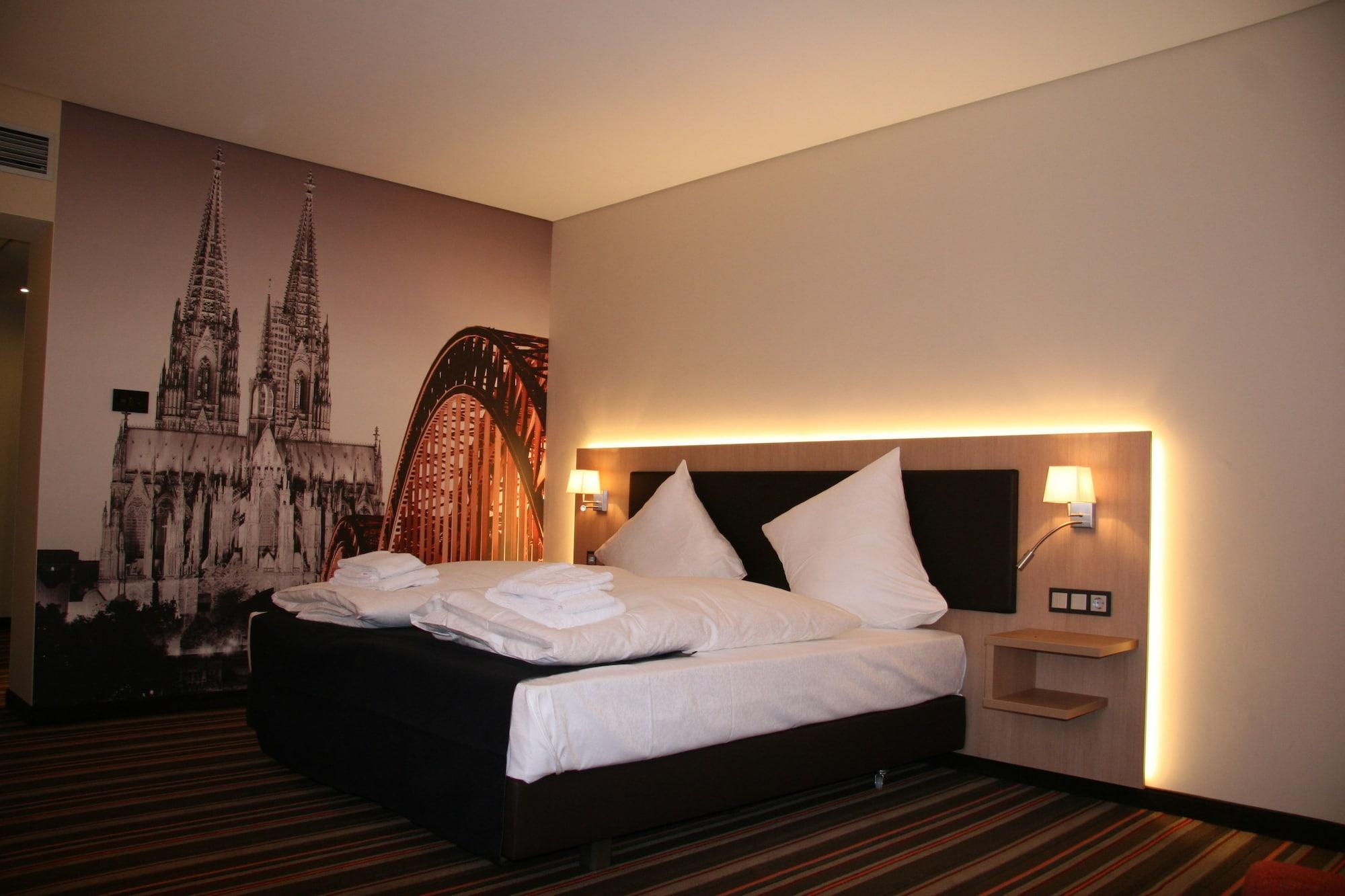 Hotel Fortune Colonia Esterno foto