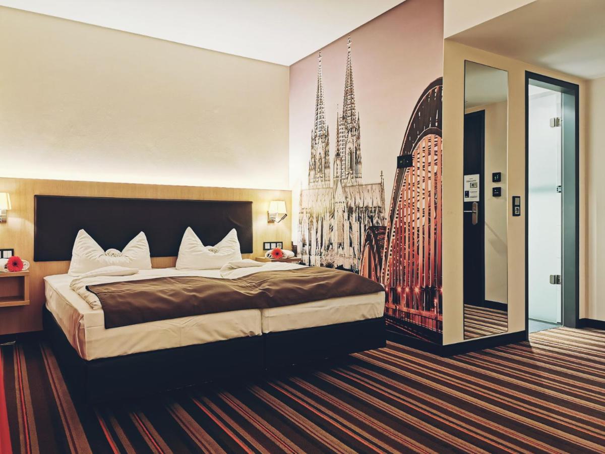 Hotel Fortune Colonia Esterno foto