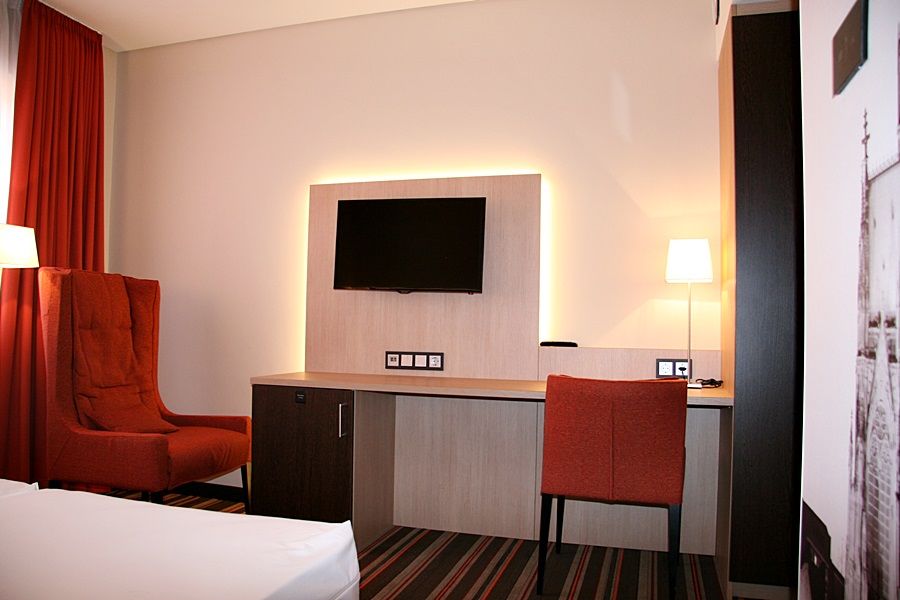 Hotel Fortune Colonia Esterno foto