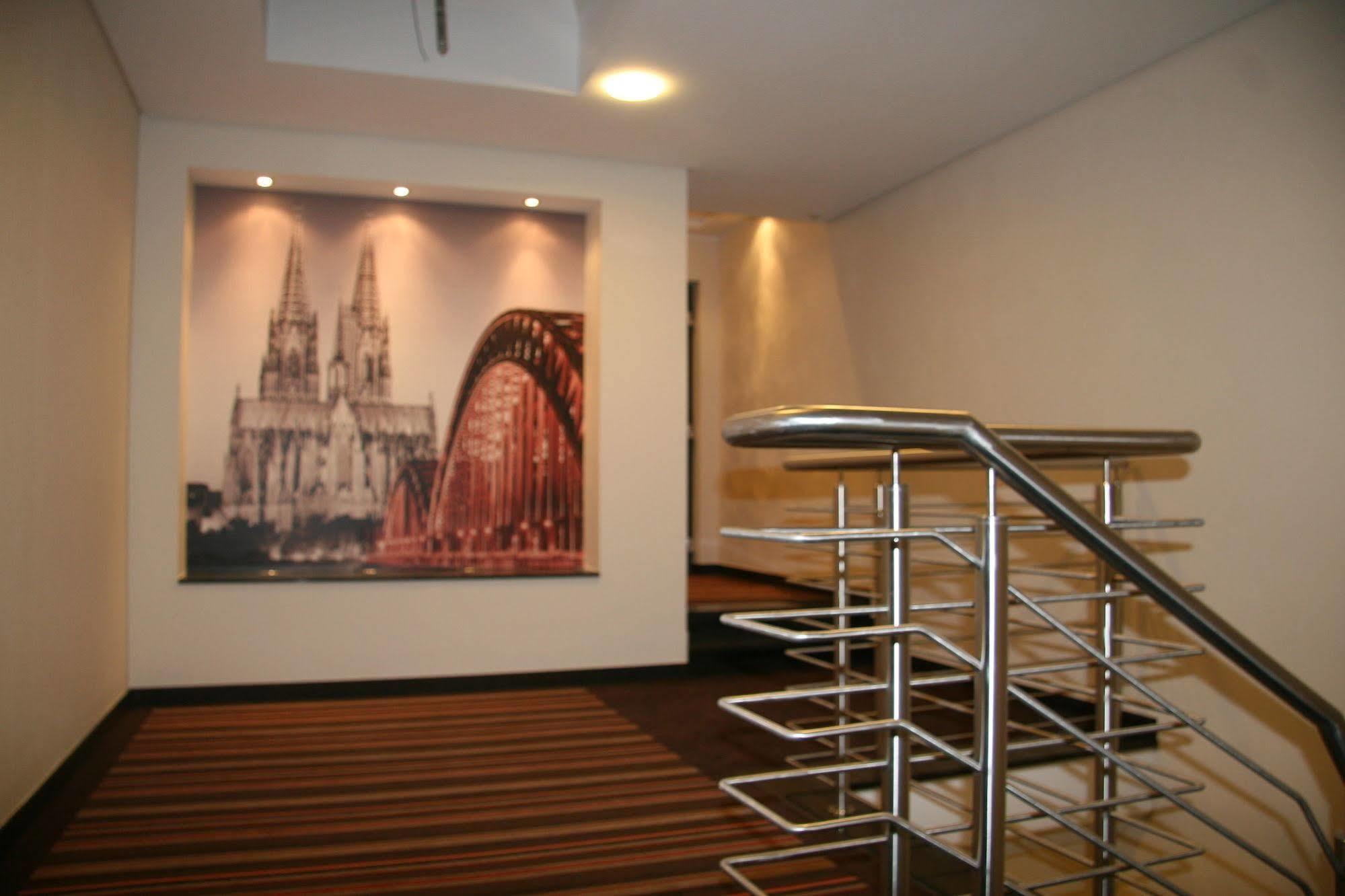 Hotel Fortune Colonia Esterno foto